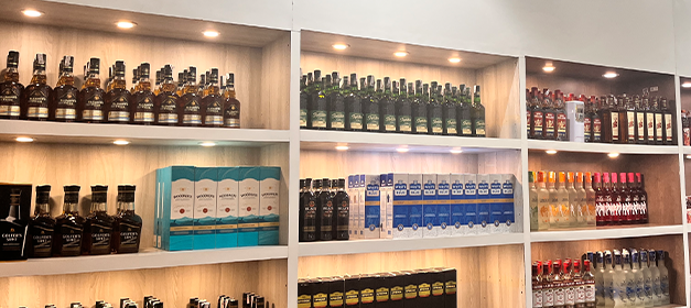 Premium liquor display rack with 3000K warm LED lighting