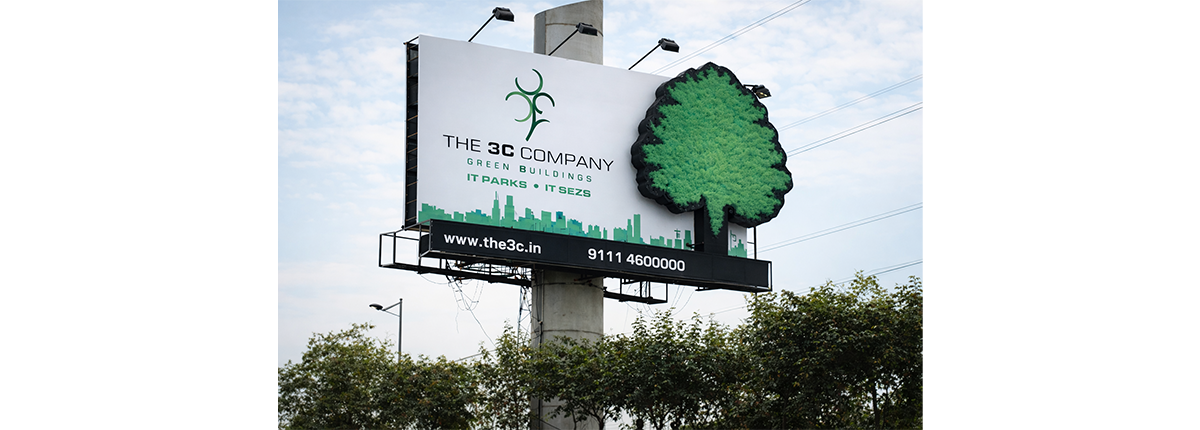 Pylon totem signage with LED illumination - Baba SuperSign