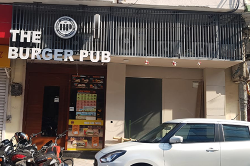 LED channel letter signage for shopfront and commercial facade in Delhi NCR
